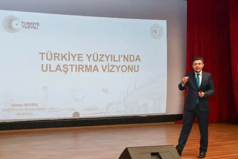 Ulaştırma Ve Altyapı Bakan Yardımcısı Boyraz HMKÜ’de Söyleşi Gerçekleştirdi