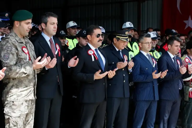 VALİ MASATLI’DAN ANLAMLI ZİYARET