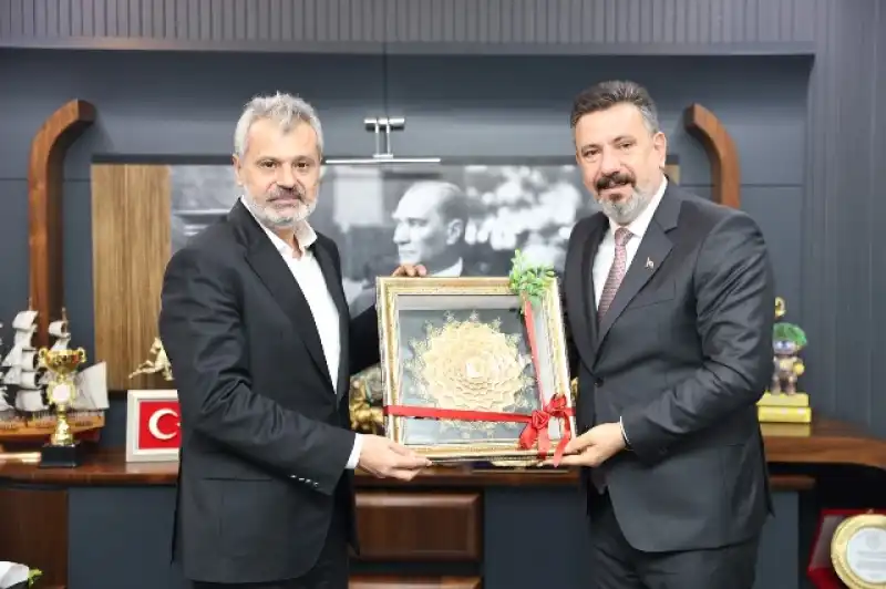 ÖNTÜRK’TEN BAŞKAN ÜSTÜN’E ZİYARET