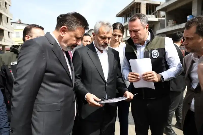 Öntürk Arsuz’da Dev Yatırımları Yerinde Inceledi