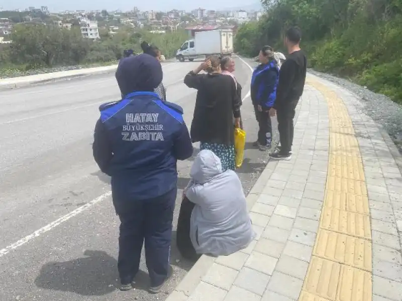 Hatay Büyükşehir Zabıtasından Dilencilerle Mücadele