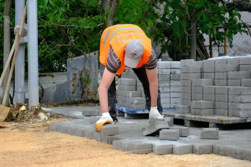 Başkan Özgün: “Defne’de Altyapısı Tamamlanan Her Yerde çalışmalarımız Devam Ediyor”