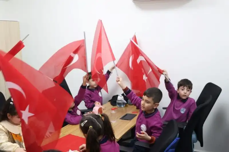 HBB’DEN 23 NİSAN’A ÖZEL ÇOCUK ATÖLYELERİ