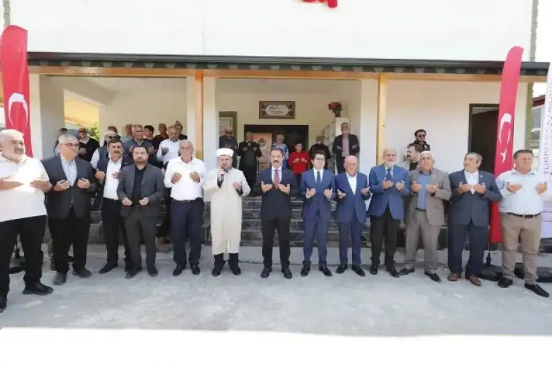Arsuz Tülek Mahallesi Maraşlar Camii Dualarla İbadete Açıldı