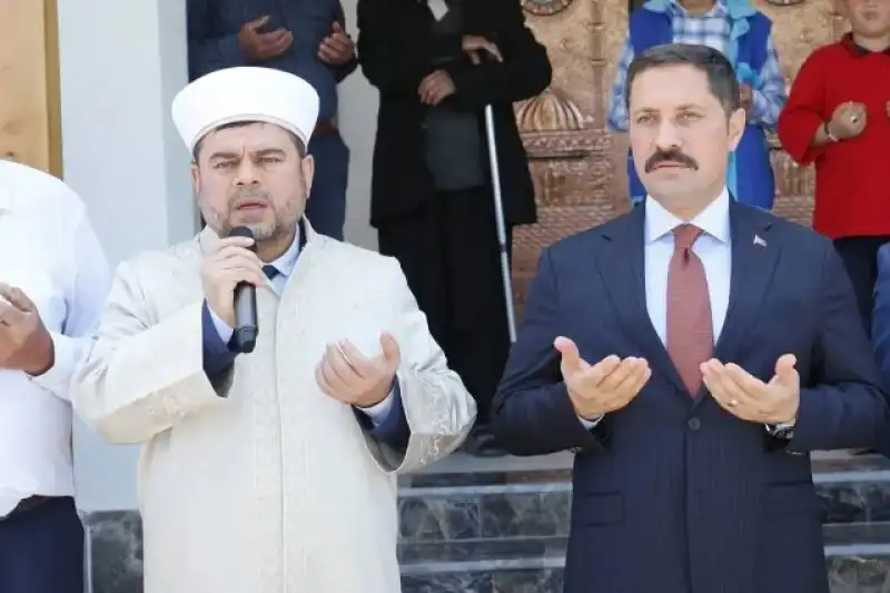 Arsuz Tülek Mahallesi Maraşlar Camii Dualarla İbadete Açıldı