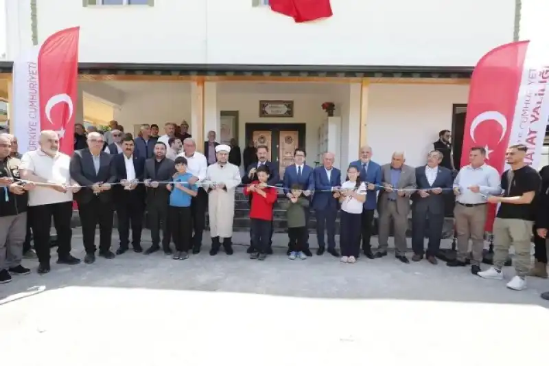 Arsuz Tülek Mahallesi Maraşlar Camii Dualarla İbadete Açıldı