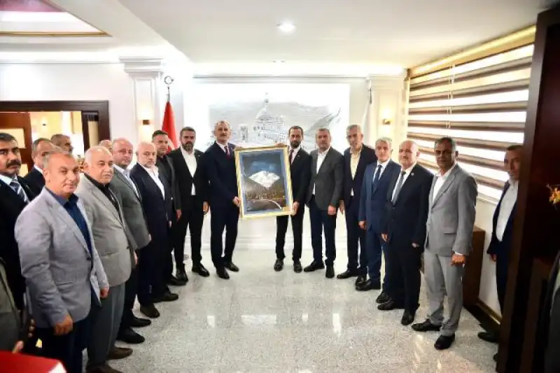 Yayladağı’lılardan Ağrı Valisi Bozkurt’a Ziyaret 