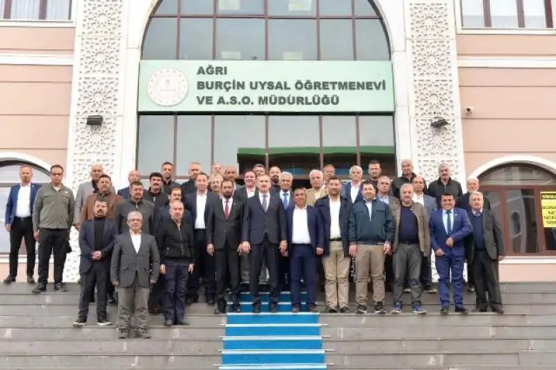 Yayladağı’lılardan Ağrı Valisi Bozkurt’a Ziyaret 