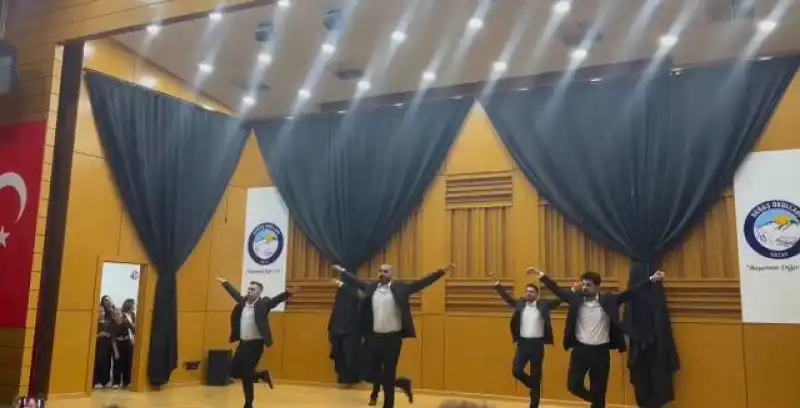 Hatay’da Umut Sahneye Çıktı: Dansla İyileşen Bir Şehrin Hikâyesi