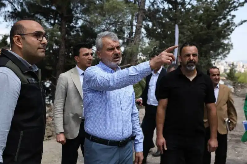 ÖNTÜRK, DEFNE’DE YATIRIMLARI YERİNDE İNCELEDİ