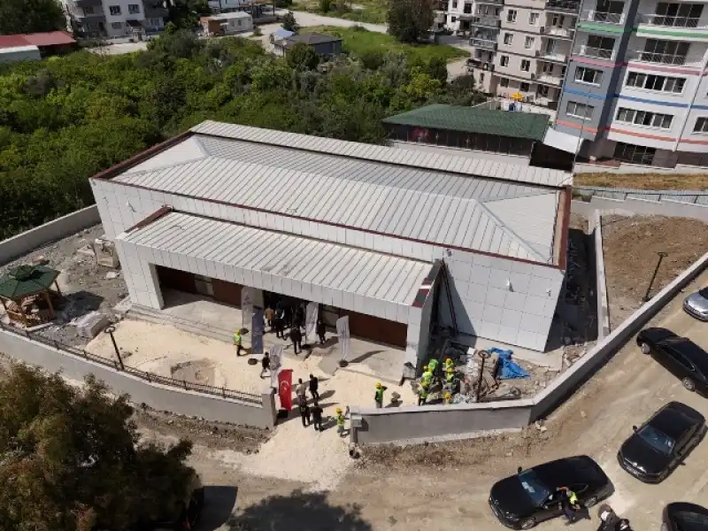 ÖNTÜRK, DEFNE’DE YATIRIMLARI YERİNDE İNCELEDİ