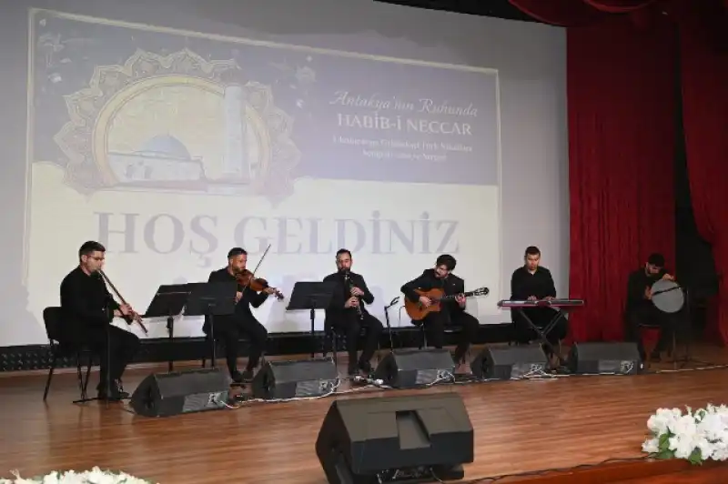 Uluslararası Geleneksel Türk Sanatları Sempozyumu Gerçekleştirildi
