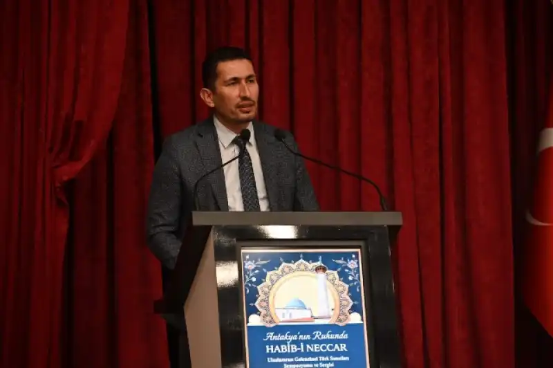 Uluslararası Geleneksel Türk Sanatları Sempozyumu Gerçekleştirildi