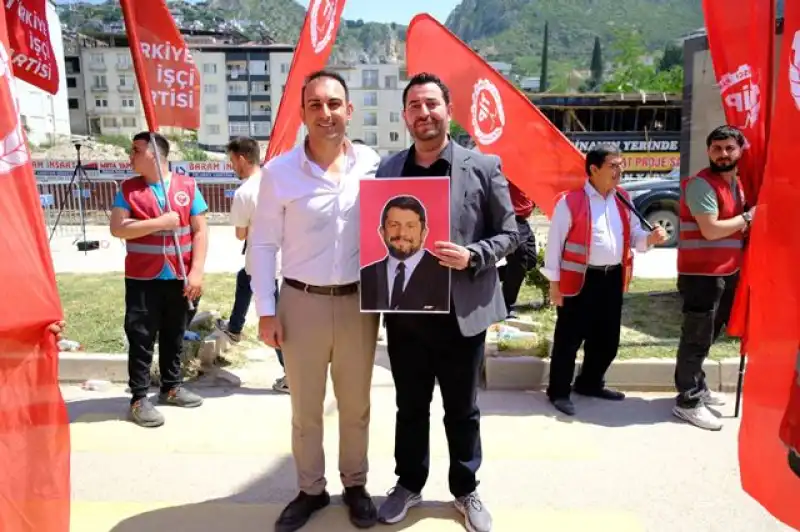Başkan Özgün 1 Mayıs’ta Alanlardaydı