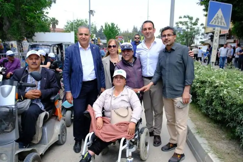Başkan Özgün 1 Mayıs’ta Alanlardaydı