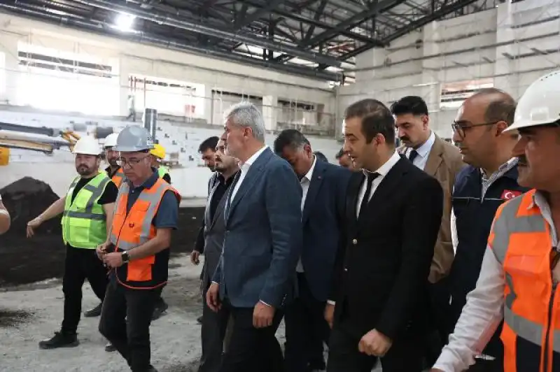 Öntürk Dörtyol’da Bir Dizi Ziyarette Bulundu, Devam Eden Projeleri Inceledi 