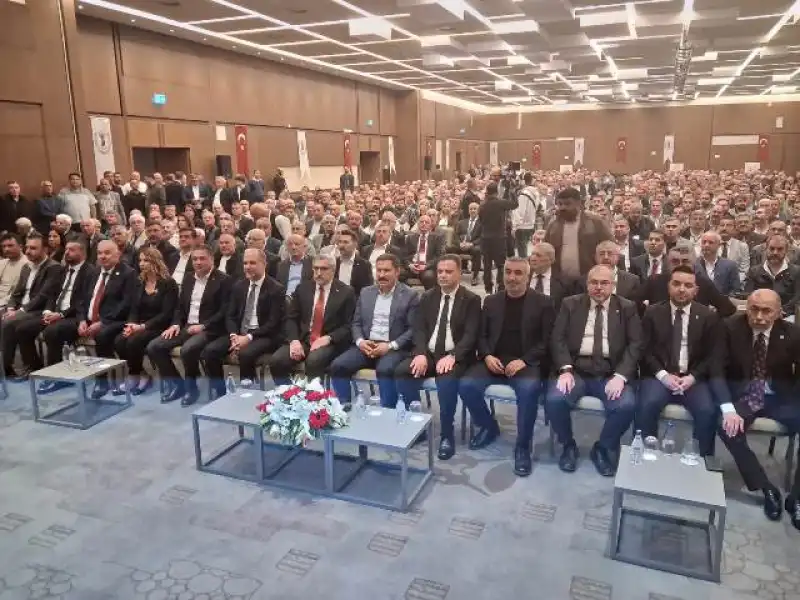 HESOB Başkanlığına Aziz Fatih Yılmaz Yeniden Seçildi