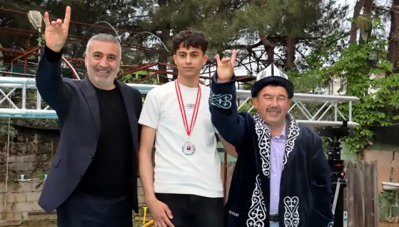 Hatay Ülkü Ocakları’ndan 3 Mayıs’a Yakışır Organizasyon