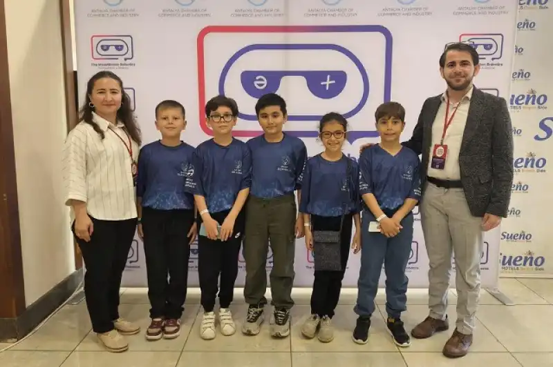 HBB Uluslararası Robot Olimpiyatlarında Türkiye Şampiyonu