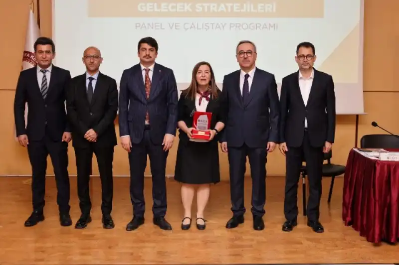 AFET YÖNETİMİNDE HATAY MODELİ ÇALIŞTAYI SÜRÜYOR