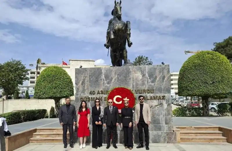 14 MAYIS BİLİMSEL ECZACILIK GÜNÜ KUTLANDI 