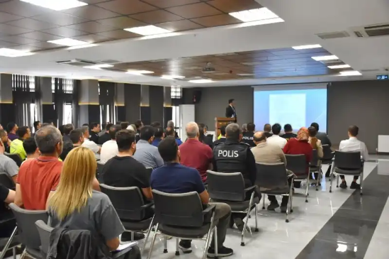 HATAY POLİSİ İLE OKULLARIMIZ GÜVENDE…