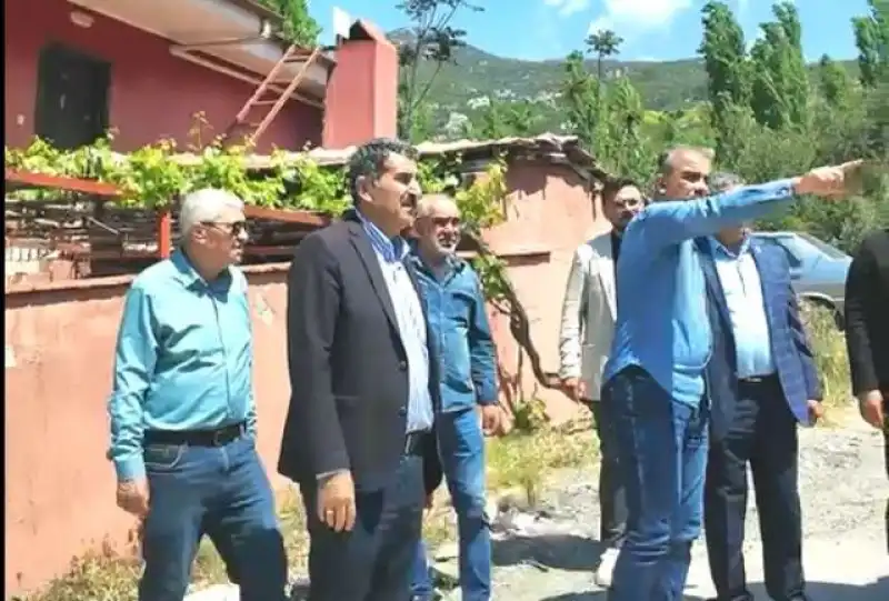 Başkan Çelik Sahada Tespit Etti, Delibekirli Mahallesi’nde İstinat Duvarı Çalışması Başlatıldı