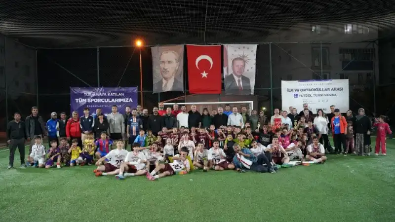 Antakya Belediyesi 2. Futbol Turnuvası Çekişmeli Maçlarla Gerçekleşti