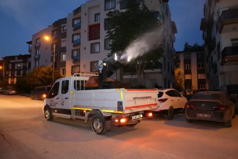 HBB İLAÇLAMA EKİPLERİ 7/24 SAHADA