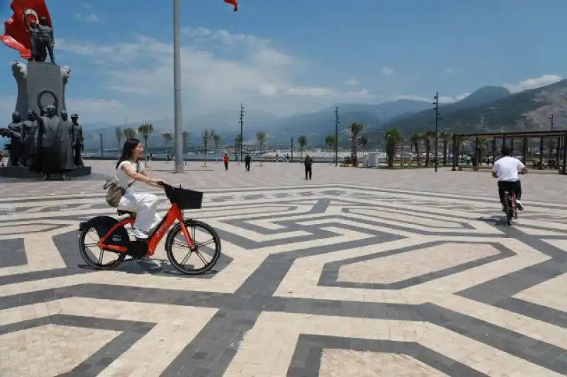 Habi Ile İskenderun’lular Bayramın Tadını Pedallayarak çıkardı 