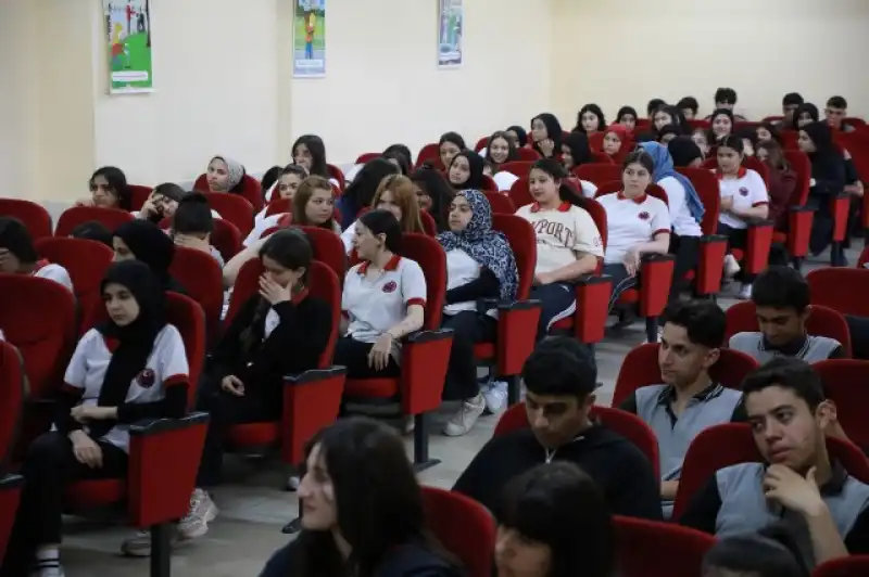 HBB’den Öğrencilere Sağlıklı Beslenme Ve Akran Zorbalığı Eğitimi