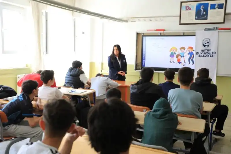 HBB’den Öğrencilere Sağlıklı Beslenme Ve Akran Zorbalığı Eğitimi