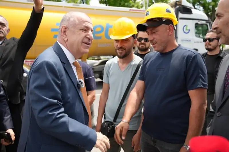 Özdağ: “Türk Halkının, İşçinin Ve Çiftçinin Yanında Olmaya; Haklarını Savunmaya Devam Edeceğiz”