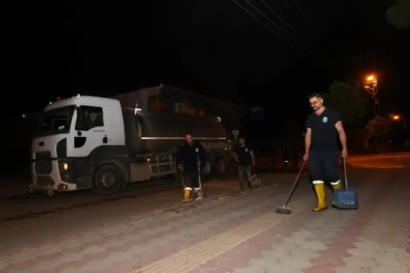 HBB’DEN 15 İLÇEDE DETAYLI TEMİZLİK