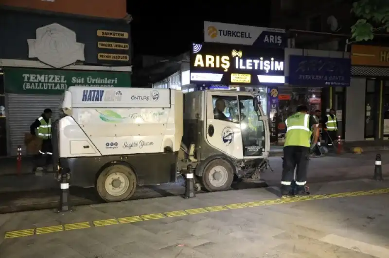 HBB’DEN 15 İLÇEDE DETAYLI TEMİZLİK