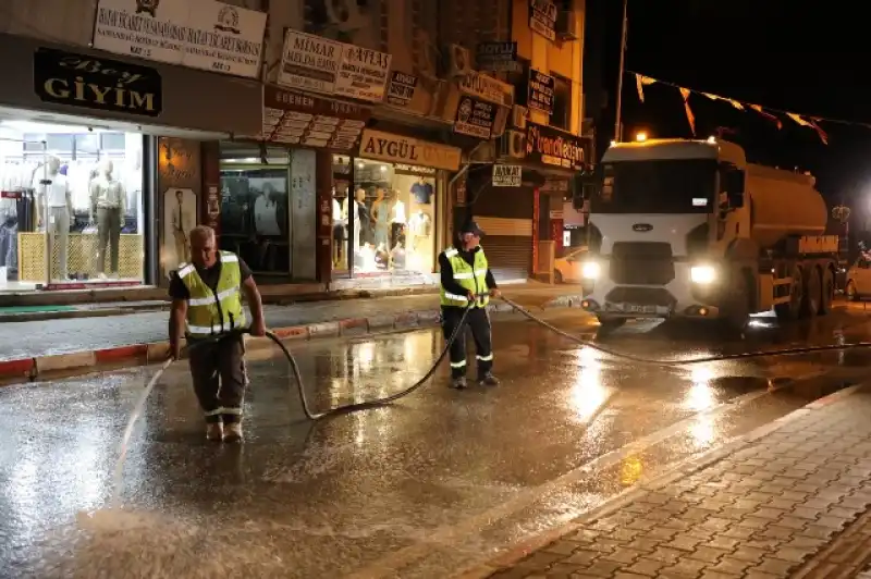 HBB’DEN 15 İLÇEDE DETAYLI TEMİZLİK