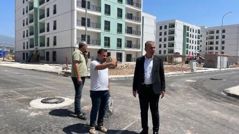Kırıkhan’da 14 Ayrı Noktada Eş Zamanlı Hizmet Seferberliği
