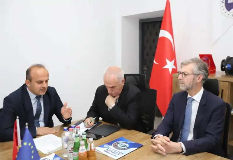 HATAY’IN YENİDEN İNŞASINA AYB’DEN TAM DESTEK