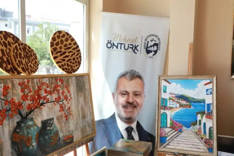 HBB Akademi Hatay Kursiyerlerinin Eserleri Vatandaşlarla Buluştu