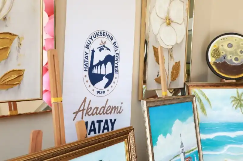 HBB Akademi Hatay Kursiyerlerinin Eserleri Vatandaşlarla Buluştu