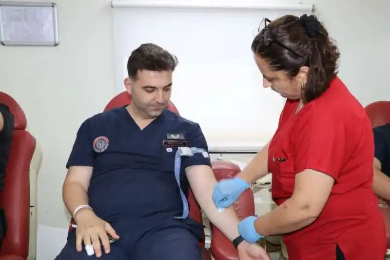 KIZILAY’IN KURULUŞ YIL DÖNÜMÜNDE KAN BAĞIŞI SEFERBERLİĞİ