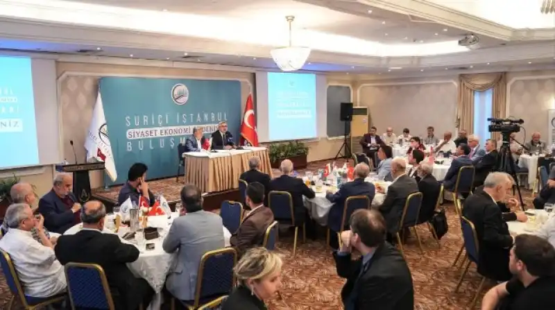 YAYMAN: “AK PARTİ KENDİSİYLE YARIŞMAKTADIR”