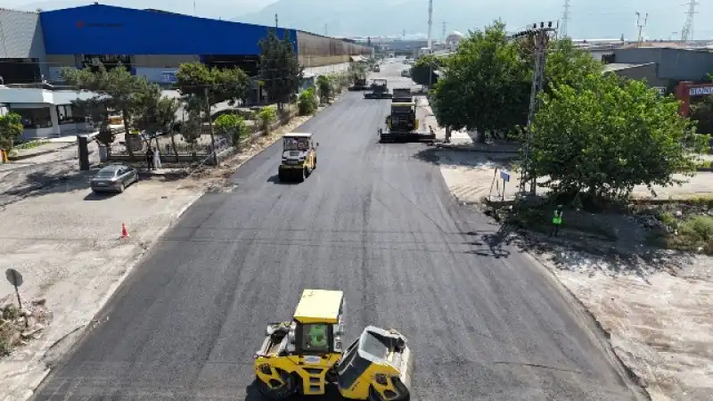 HBB, Dörtyol Sanayi Sitesi’nin Tüm Yollarını Yeniliyor