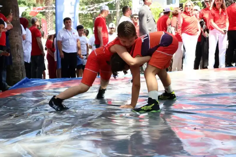 SPORUN BİRLEŞTİRİCİ GÜCÜ HATAY’DA BULUŞTU