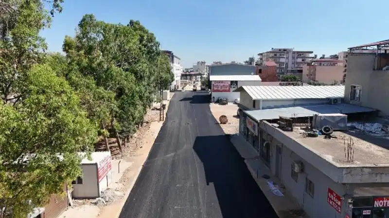 Başkan Çelik: “2027 Sonunda Kırıkhan’da Yol Sorunu Konuşulmayacak”