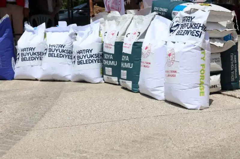 HBB’DEN ÜRETİCİLERE AYÇİÇEĞİ TOHUMU DESTEĞİ