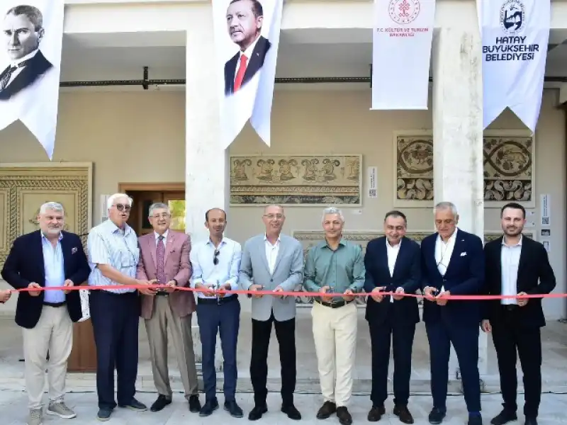 Başkan Yapar, Antakya’nın Yerinden Edilmiş Mozaikleri Sergisi’nin  Açılışına Katıldı