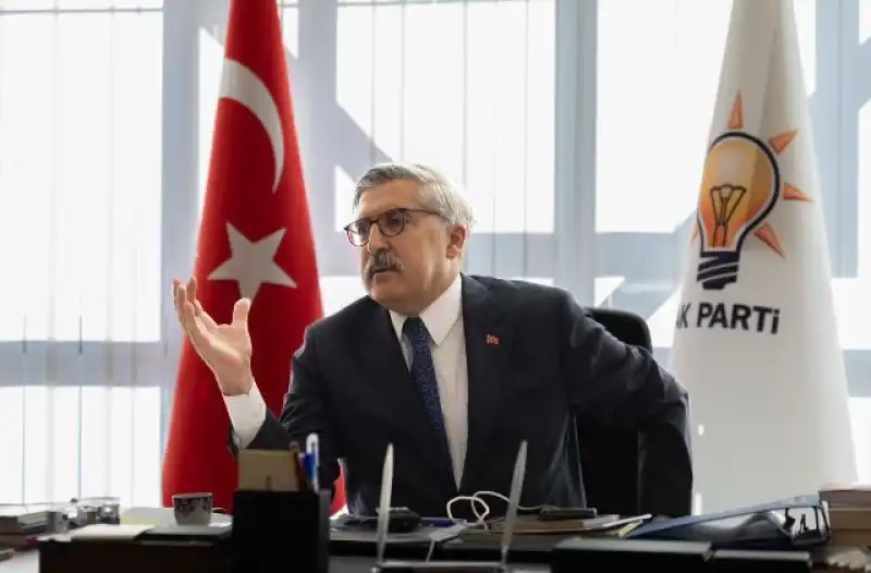 AK Parti Genel Başkan Yardımcısı Yayman'dan Özel'in Yabancı Bir Gazetedeki Yazısına Tepki