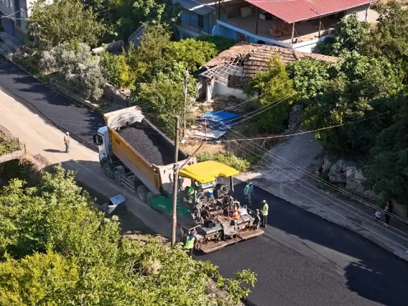 HBB, Kırsal Mahallelerde Ulaşım Altyapısını Güçlendiriyor