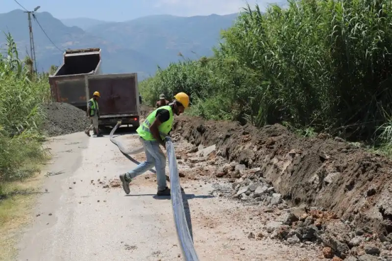 HATSU TEKEBAŞI İÇME SUYU PROJESİ'NİN YÜZDE 86’SINI TAMAMLADI